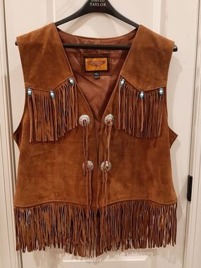 Dream Apparel Brown Suede Fringe Vest Western Concho Beaded Boho Women’s XL 1X